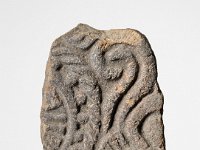 Ame Ker 123  Ame Ker 123, Mexiko, Zentrales Hochland,Tolteken, Azteken, Postklassische Periode, ca. 1200-1521 n. Chr., Fragment eines Stempels, Ton, H 5 cm, B 3,8 cm : Museumsfoto: Claus Cordes, Bestandskatalog Ethnologie